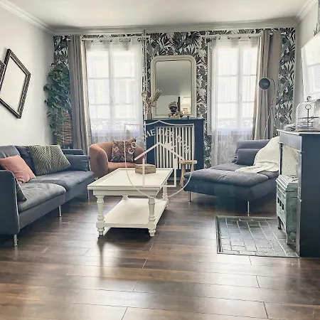 Apartment Le Donjon Des Rois Dourdan